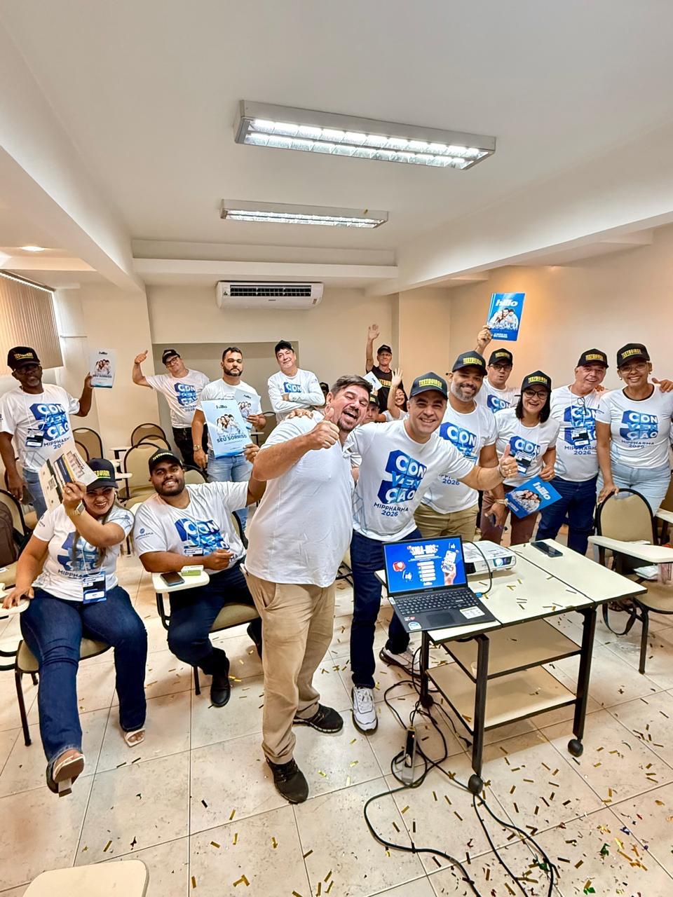 Equipe em momento de treinamento e desenvolvimento